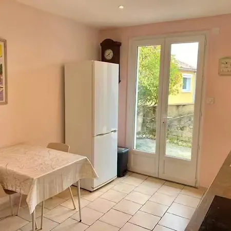 Ferienhaus Charmante Maison De Village Avec Jardin