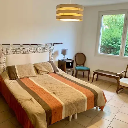 Charmante Maison De Village Avec Jardin * Gréoux-les-Bains